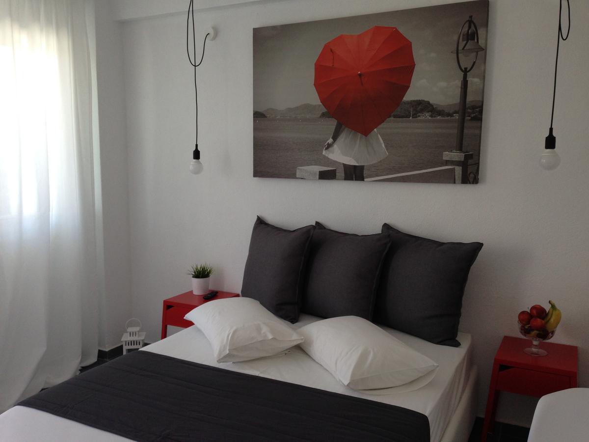 Philoxenia Suites Vrasná 외부 사진