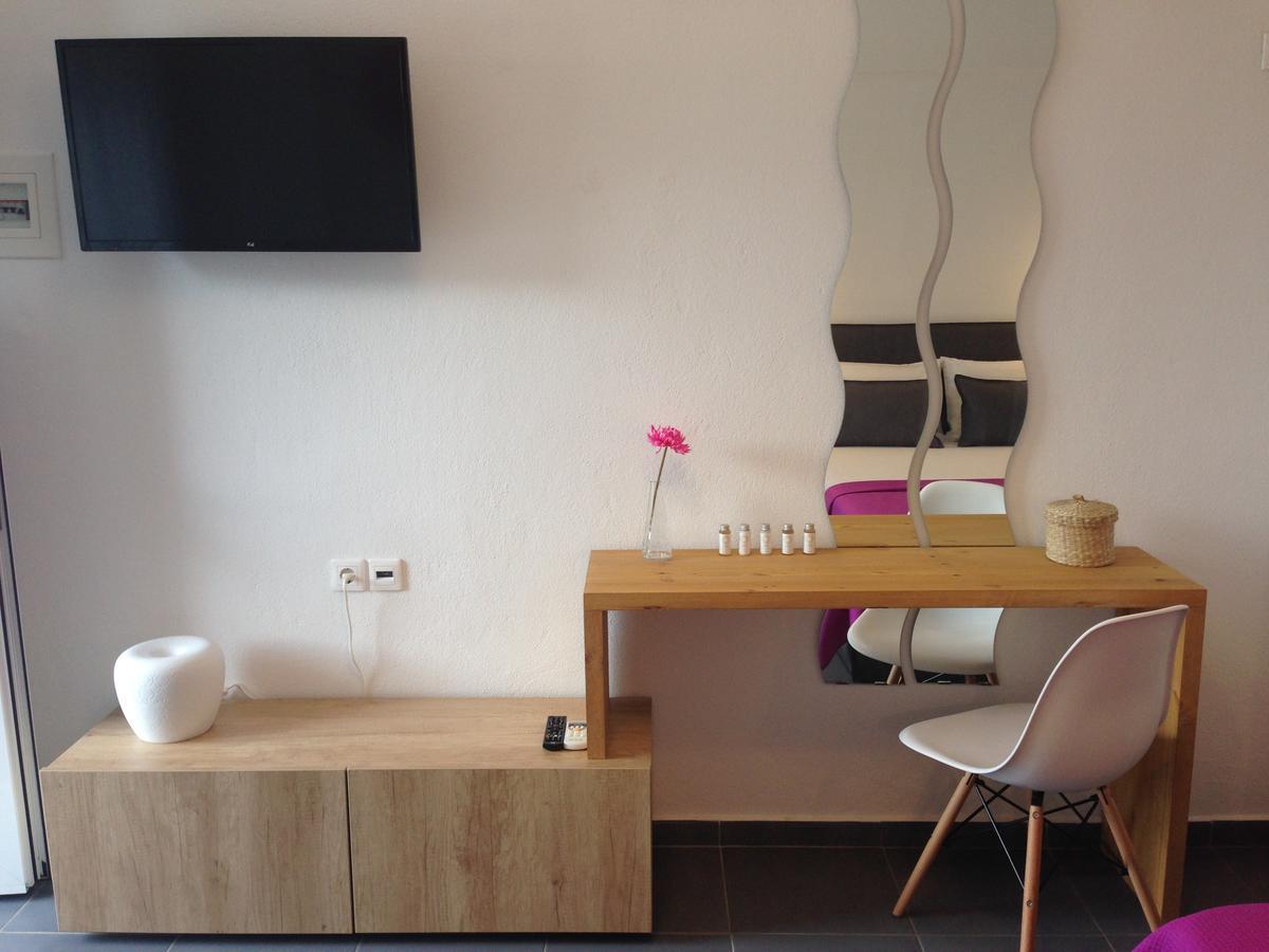 Philoxenia Suites Vrasná 외부 사진